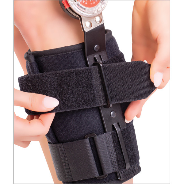 Orteza de genunchi mobila, cu articulatii reglabile