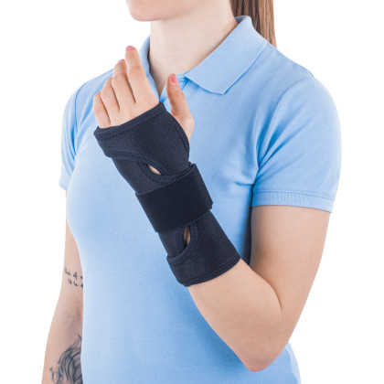 Orteză de încheietura mâinii mână fixă cu atelă - SRT 244